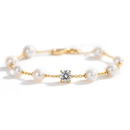 18K Gold Diamond and Pearl Chain Bracelet 18K Gold Diamond and Pearl Chain Bracelet
